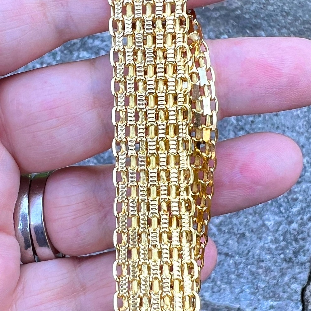 14K YELLOW GOLD WIDE FLEXIBLE BRACELET INTRICATE DESIGN STATEMENT GORGEOUS